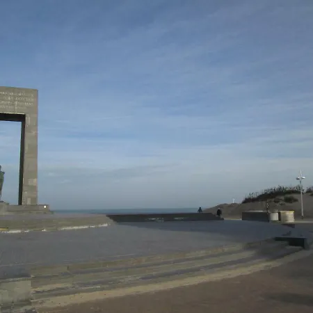 Ferienwohnung De Panne Plaza Exterior foto