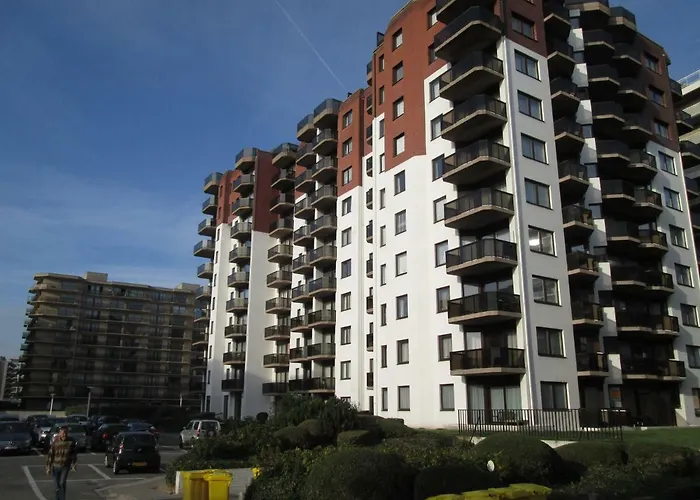 De Panne Plaza